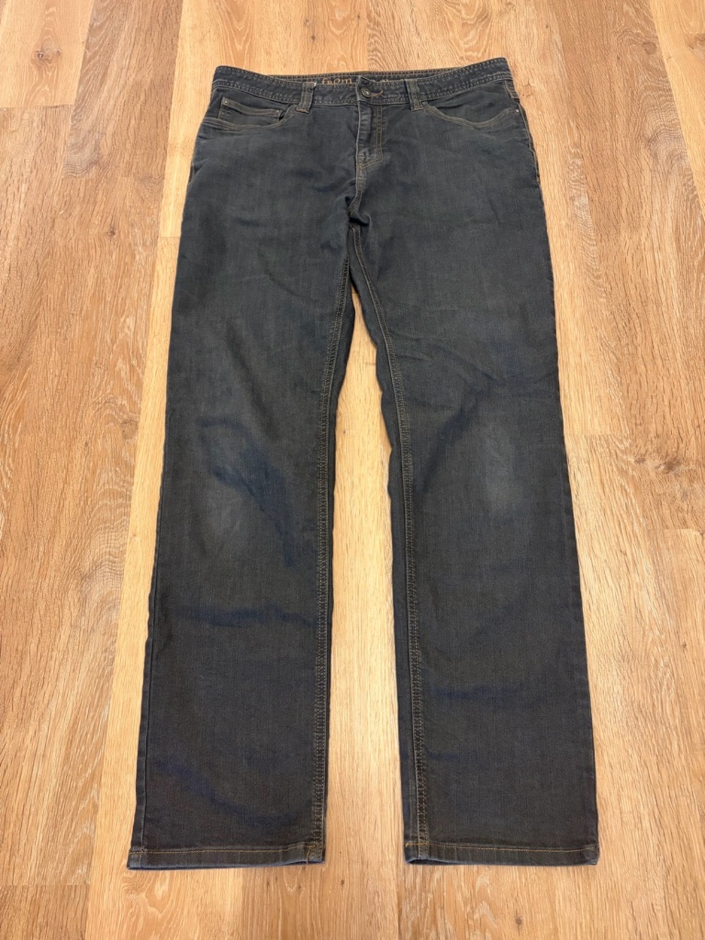 Prana Men's Bridger Jean 34x32 Gray Denim Performance Outdoors Stretch